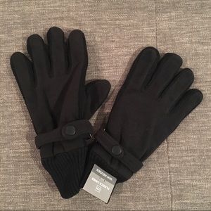 NWT Van Heusen black fleece lined gloves L / XL